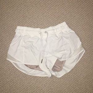 White lululemon shorts